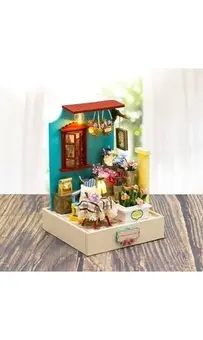 Lily's Dollhouse